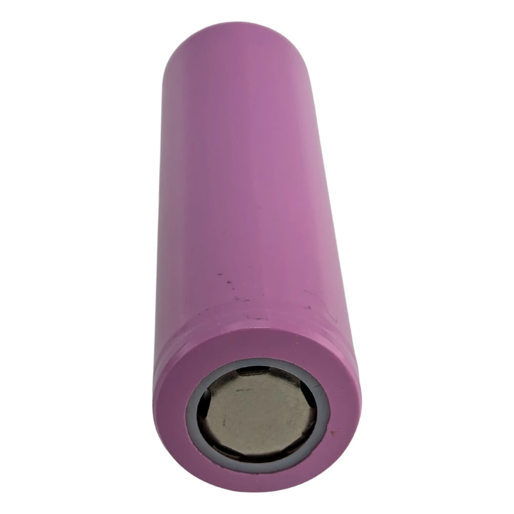 Batería 18650 2600mAh satkit con especificaciones