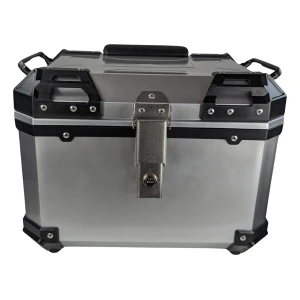 satkit Universales Motorrad-Topcase 45L silber - quadratischer Helmkoffer für 1 Helm