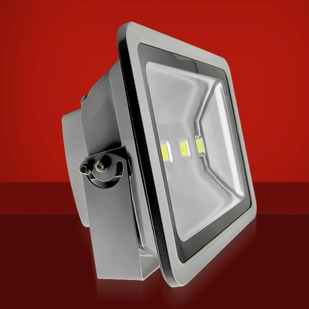 LED-Flutlicht 150W 3000K Warmweiß für Außenbeleuchtung