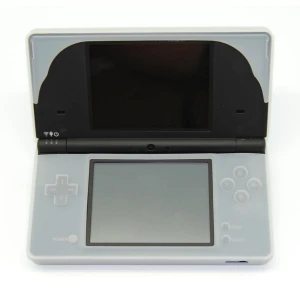 satkit Weiße Silikonhülle für Nintendo DSI für Schutz und Komfort