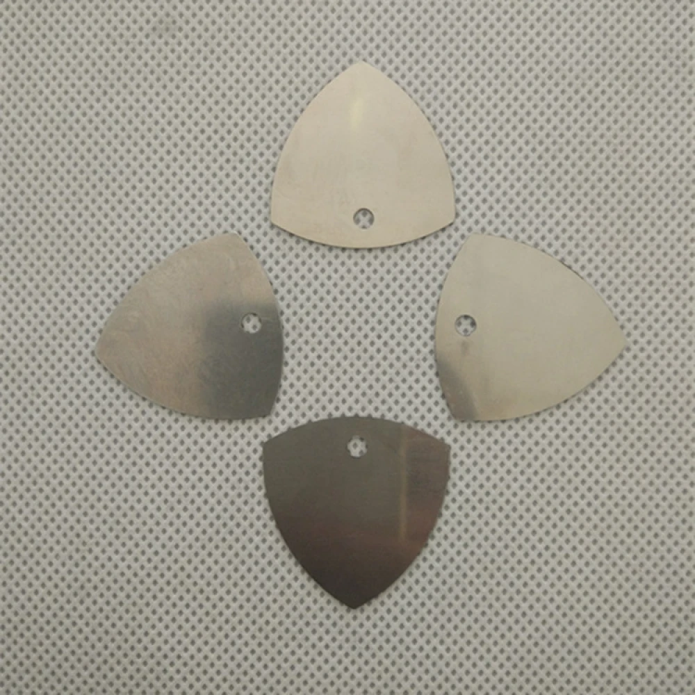 Metallplektrum zum Öffnen von Smartphones und Tablets