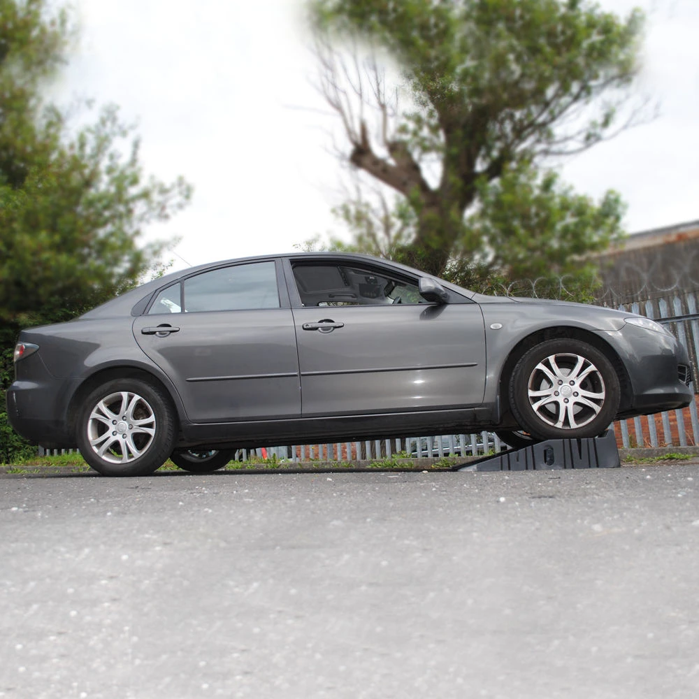 Kunststoff-Autorrampe 2 Tonnen 2 Stück für 4x4 und mehr