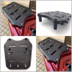 Vista lateral del soporte parrilla trasera Honda PCX150/125 negro