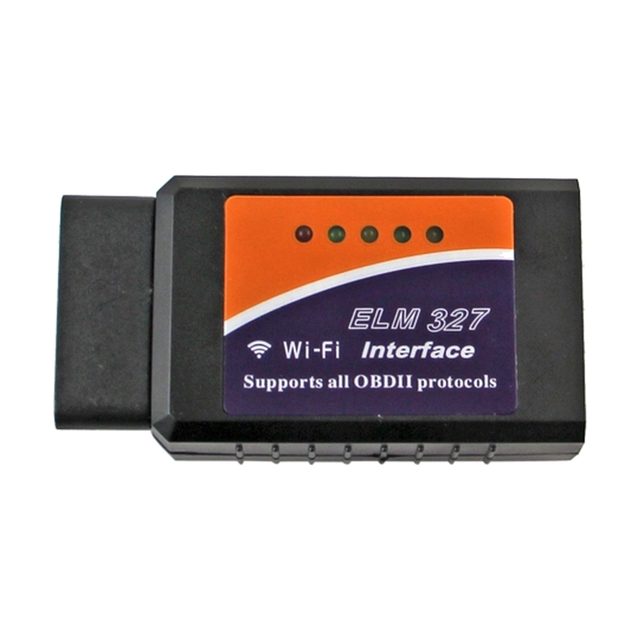 Schwarzer ELM327 WLAN-Adapter mit orangefarbenem Etikett